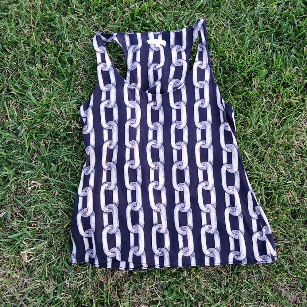 Chain Pattern Black and White Tank Top